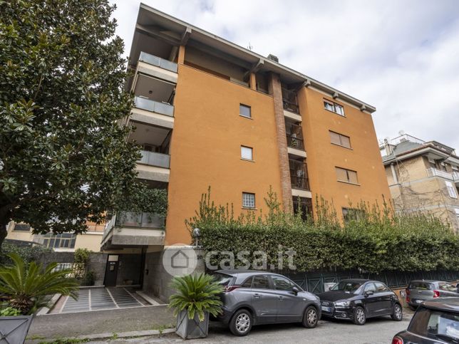 Appartamento in residenziale in Via Rodolfo Benini 45