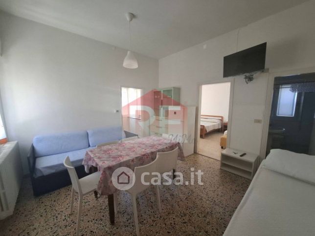 Appartamento in residenziale in Via Campania