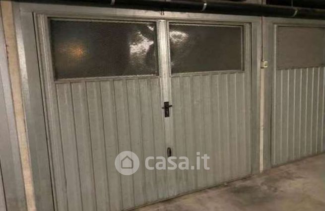 Garage/posto auto in residenziale in Via Alcide de Gasperi