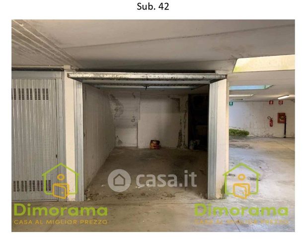 Garage/posto auto in residenziale in Via Coldirone