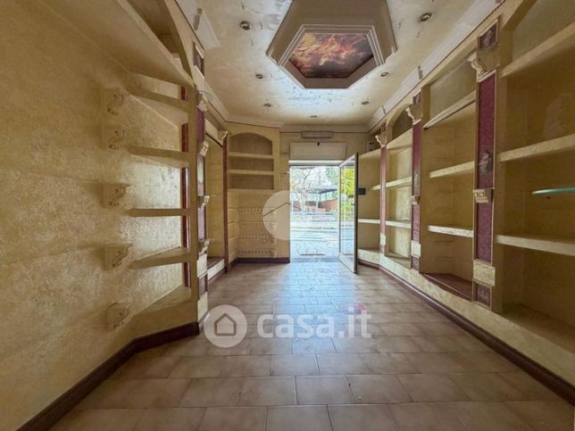 Appartamento in residenziale in Via Farense 171