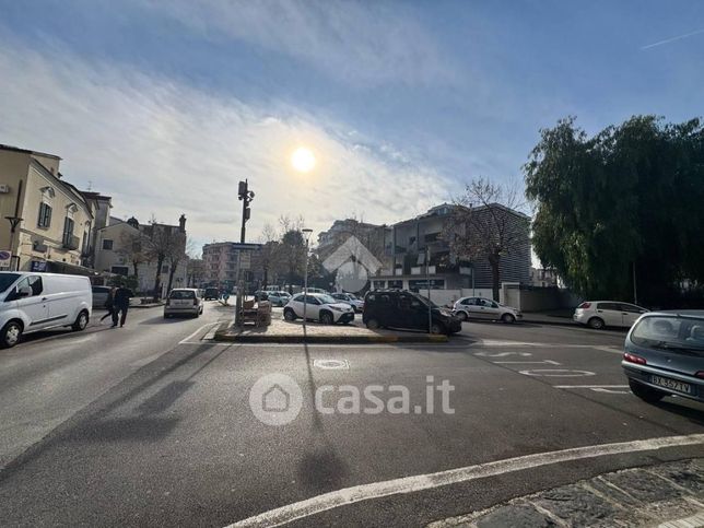 Appartamento in residenziale in Piazza Francesco Crispi 15