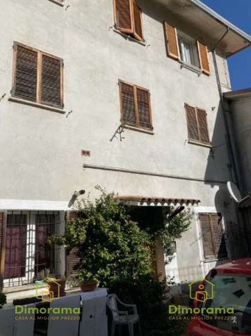 Appartamento in residenziale in Via Mugnano 17