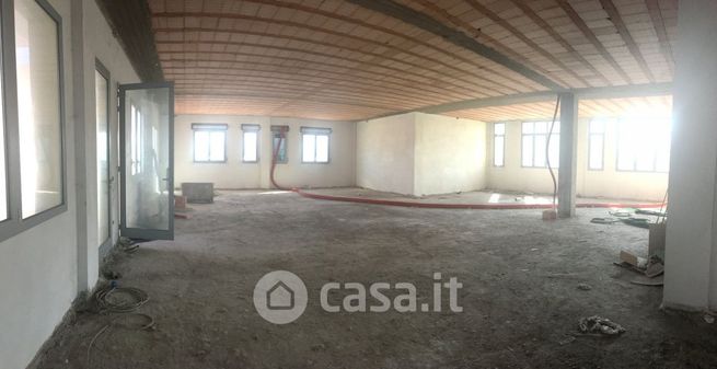 Ufficio in commerciale in Via Cerchia di Sant'Egidio