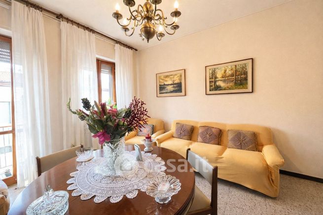 Appartamento in residenziale in Via Guglielmo Massaia 57