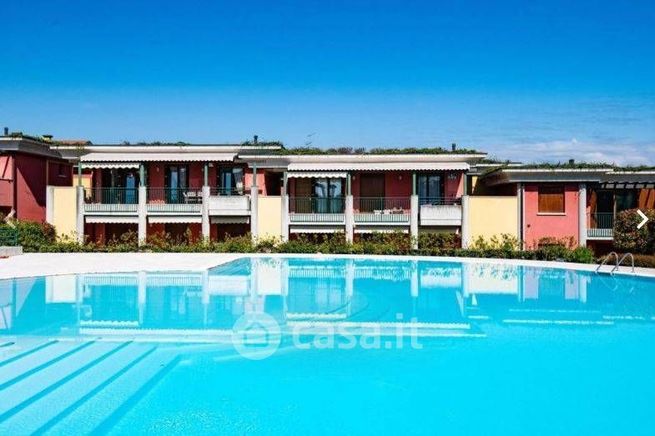 Appartamento in residenziale in Via Daniele Comboni 40