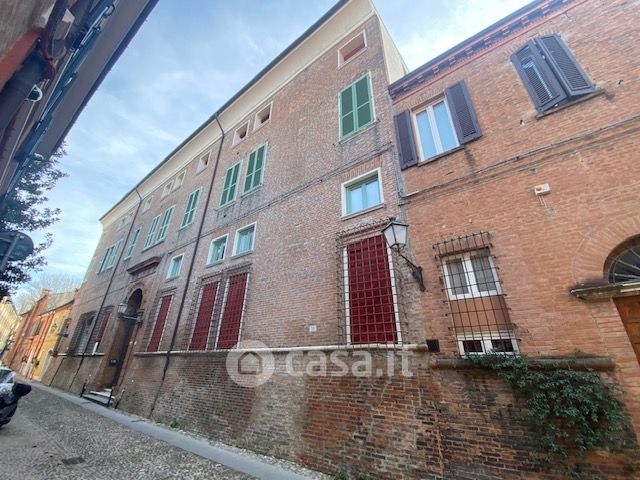 Appartamento in residenziale in Via Brasavola