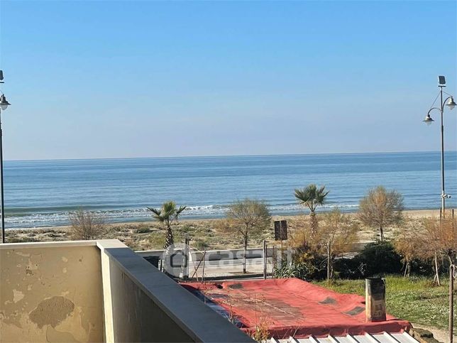 Appartamento in residenziale in Viale Italia 40