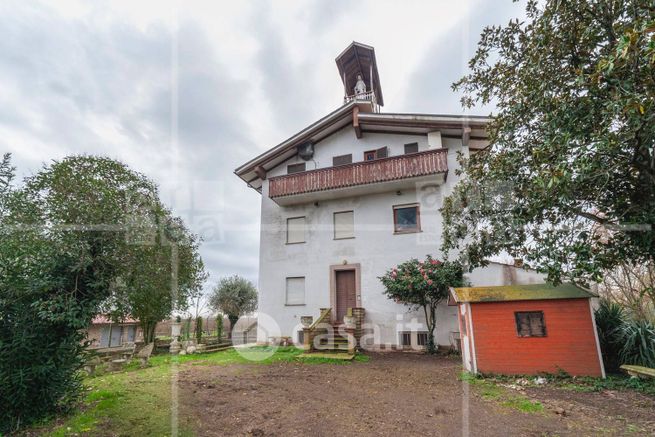 Villa in residenziale in Contrada Fallarese