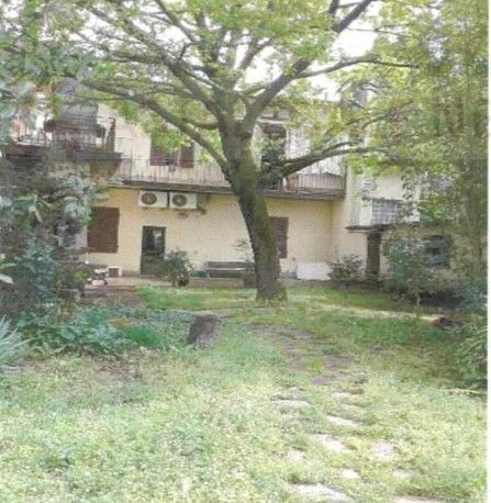 Appartamento in residenziale in Via Montello 37