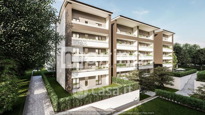 Appartamento in residenziale in Via Lazio 7