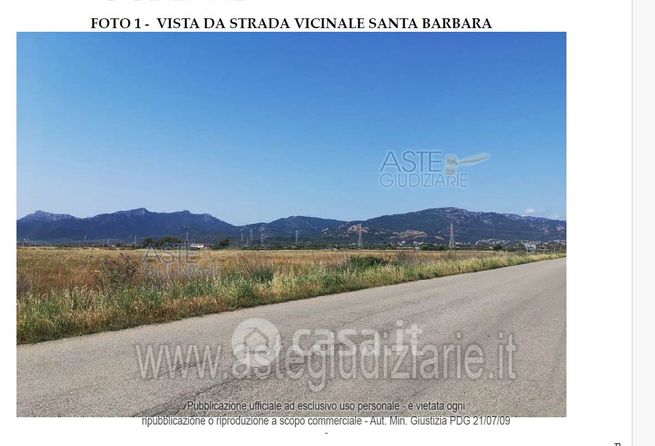 Terreno agricolo in commerciale in 