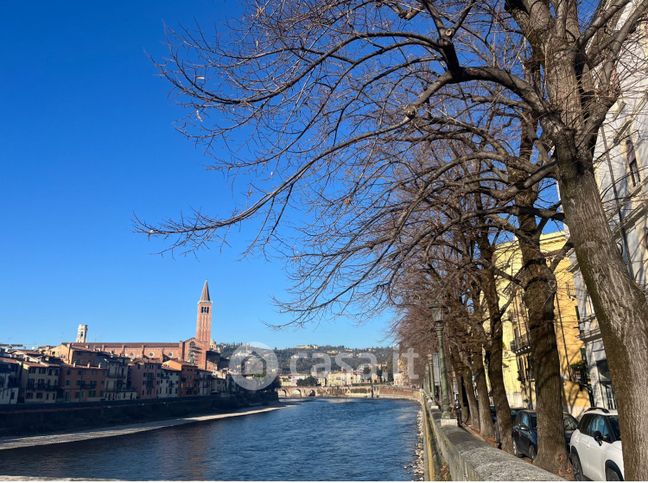 Appartamento in residenziale in Lungadige Sammicheli