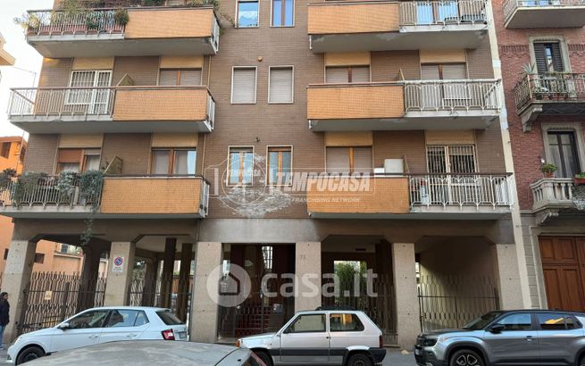 Box/posto auto in residenziale in Via Borgosesia 73