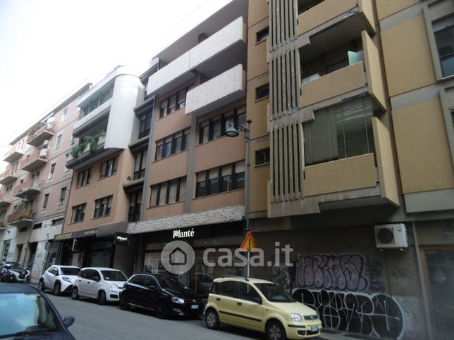 Ufficio in commerciale in Via Giuseppe Abba 21