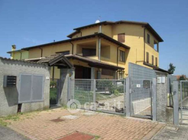 Appartamento in residenziale in Via Piero Calamandrei 14