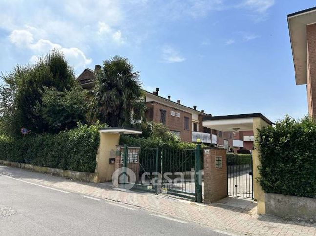 Appartamento in residenziale in Via Sicilia 33