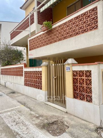 Appartamento in residenziale in Viale Lido 89