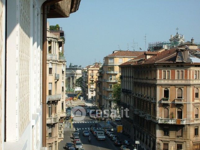 Appartamento in residenziale in Via Abbondio Sangiorgio