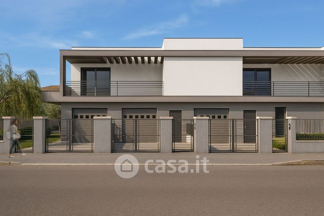 Appartamento in residenziale in Piazza Giuseppe Cantu 1 -3