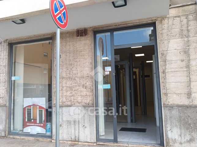 Box/posto auto in residenziale in Via G. Marconi 9