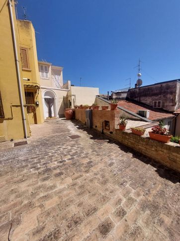 Appartamento in residenziale in Via Intermedia