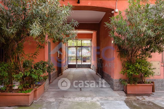 Ufficio in commerciale in Viale Monza 24