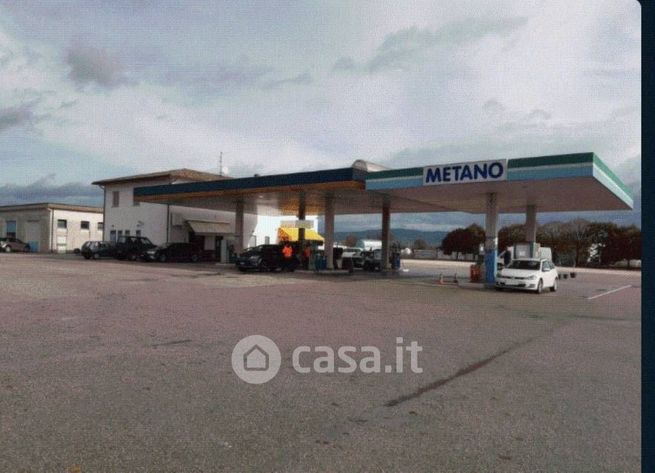 Capannone in commerciale in Strada Provinciale 375