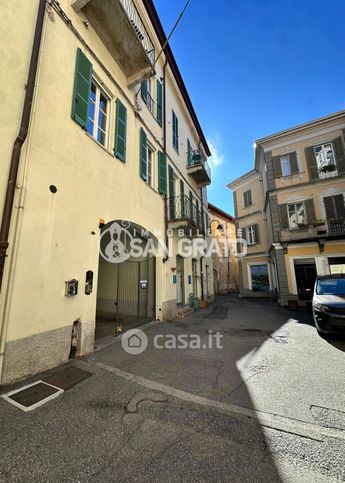Box/posto auto in residenziale in Via Corte D'Assise