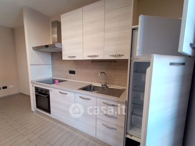 Appartamento in residenziale in Via Gino Gavuzzi