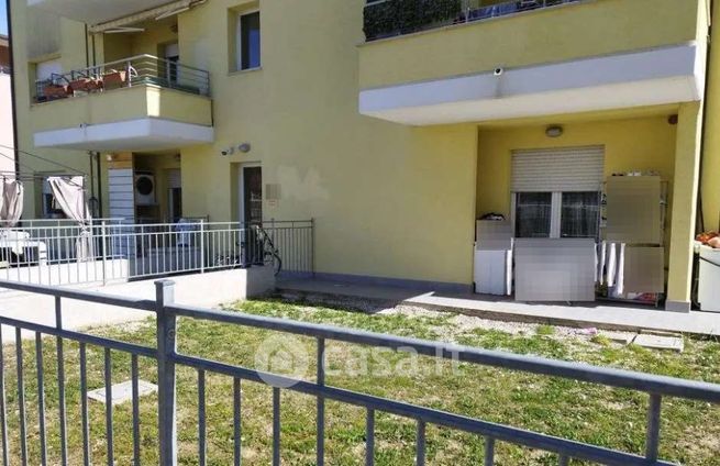 Appartamento in residenziale in Via Valle