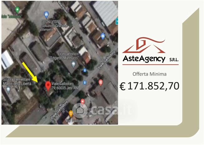 Appartamento in residenziale in Viale Gallodoro 79