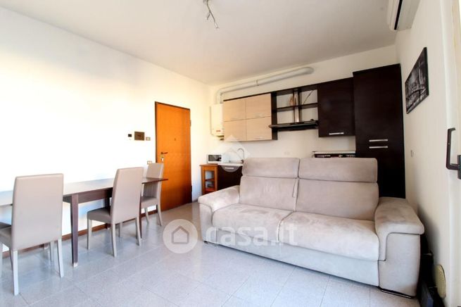 Appartamento in residenziale in Via Principale 10