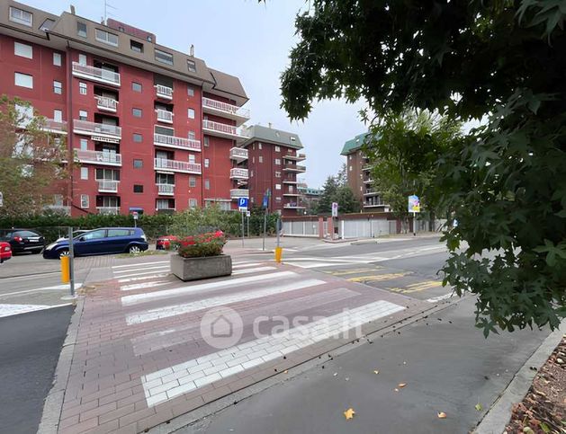 Box/posto auto in residenziale in Via dei Caduti