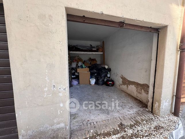 Box/posto auto in residenziale in Via Giuseppe Marchi