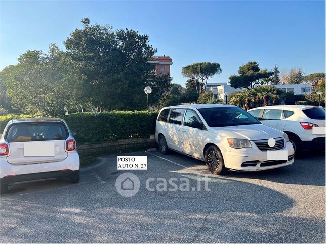 Appartamento in residenziale in Via Lorenzo Allievi 15