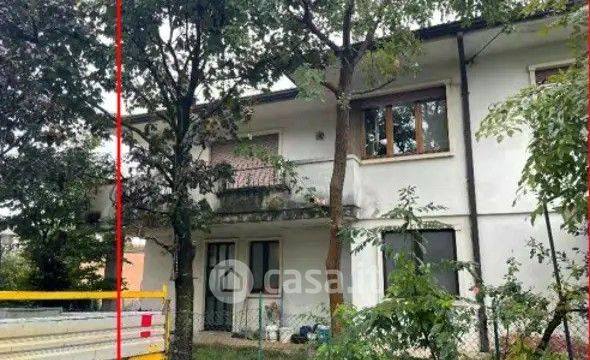 Appartamento in residenziale in Via San Lazzaro 71 /A