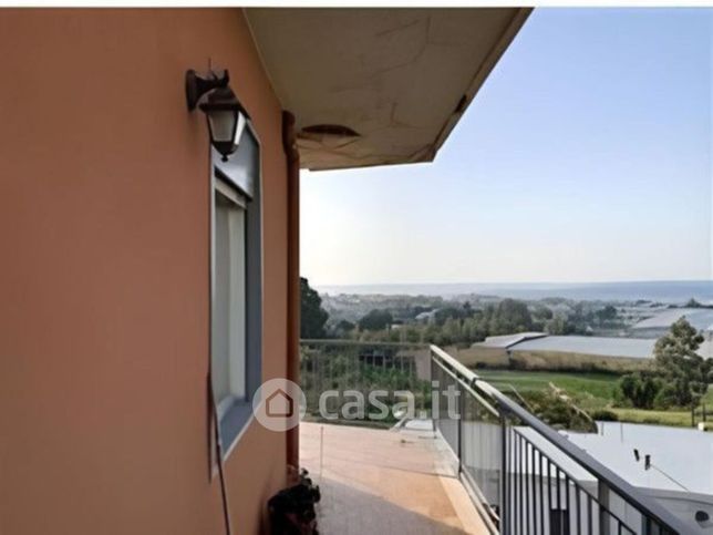 Appartamento in residenziale in Via Antonello da Messina