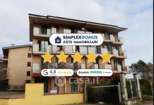 Appartamento in residenziale in Via Valle