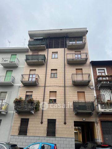 Appartamento in residenziale in Via Paruzzaro 5