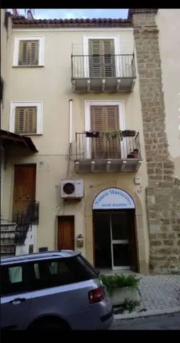 Box/posto auto in residenziale in Via Salvatore Damaggio Fischetti