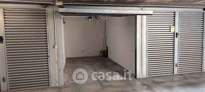 Garage/posto auto in residenziale in Via Mariani Augusto