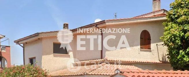 Appartamento in residenziale in Via Mare della Serenita 13