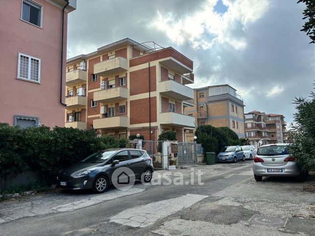 Appartamento in residenziale in Via Bologna