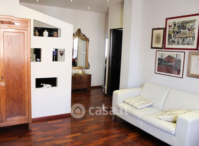 Appartamento in residenziale in Viale XXIV Maggio 43