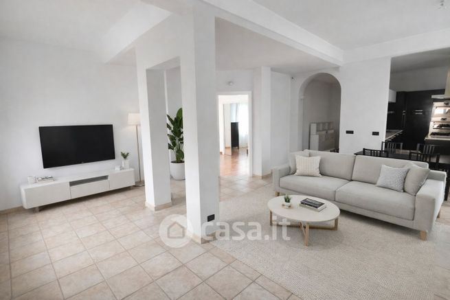 Attico/mansarda in residenziale in Via dei Giacinti 7