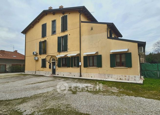 Appartamento in residenziale in Via Vincenzo Lucchi
