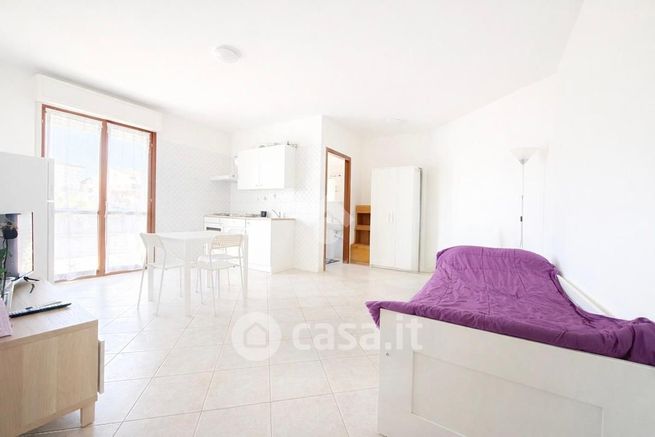 Appartamento in residenziale in Via Sulcis 24