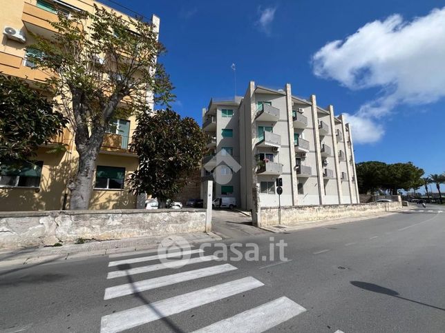 Appartamento in residenziale in Via del Mare 56