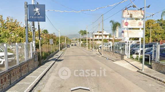 Terreno agricolo in commerciale in Via San Sossio